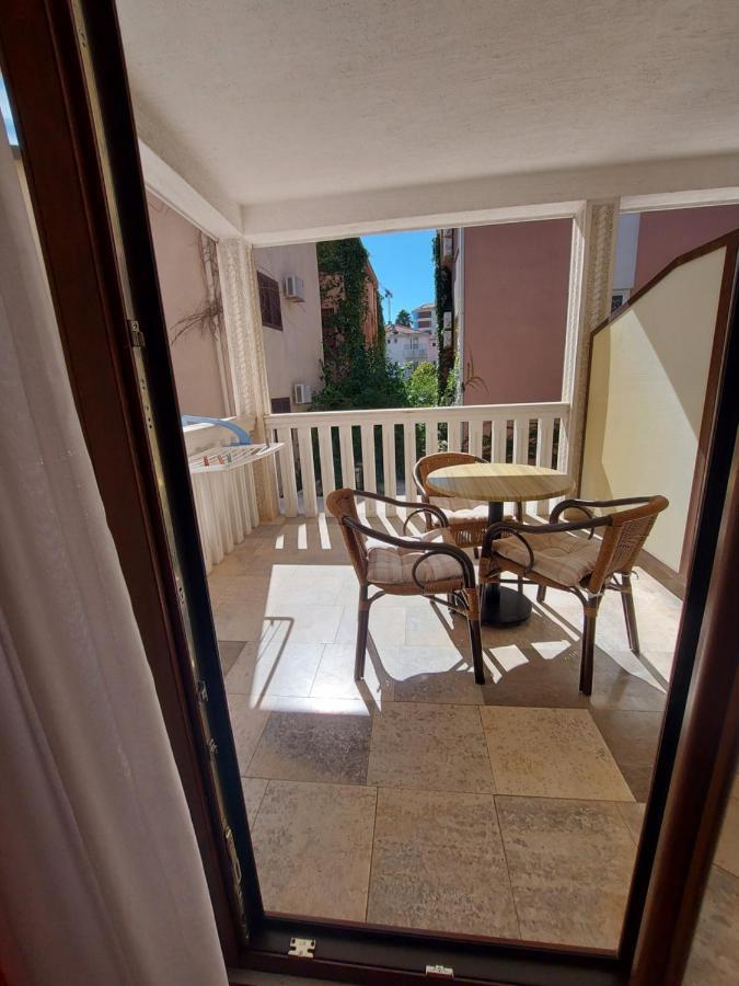 Vila Maka Appartement Budva Buitenkant foto