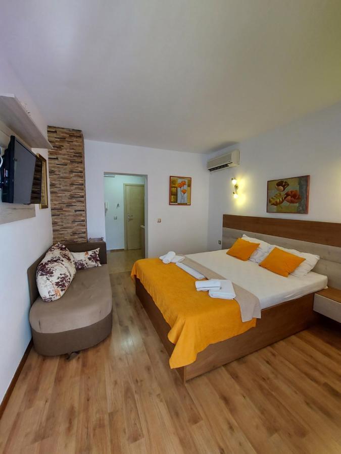 Vila Maka Appartement Budva Buitenkant foto
