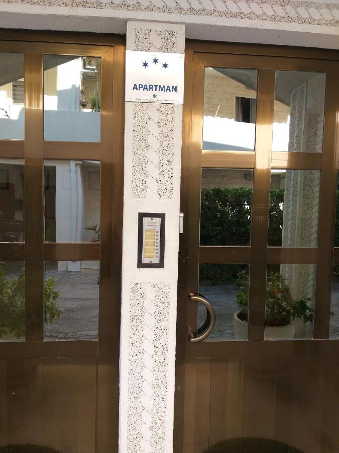 Vila Maka Appartement Budva Buitenkant foto