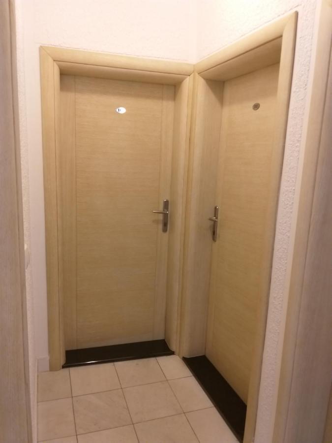 Vila Maka Appartement Budva Buitenkant foto